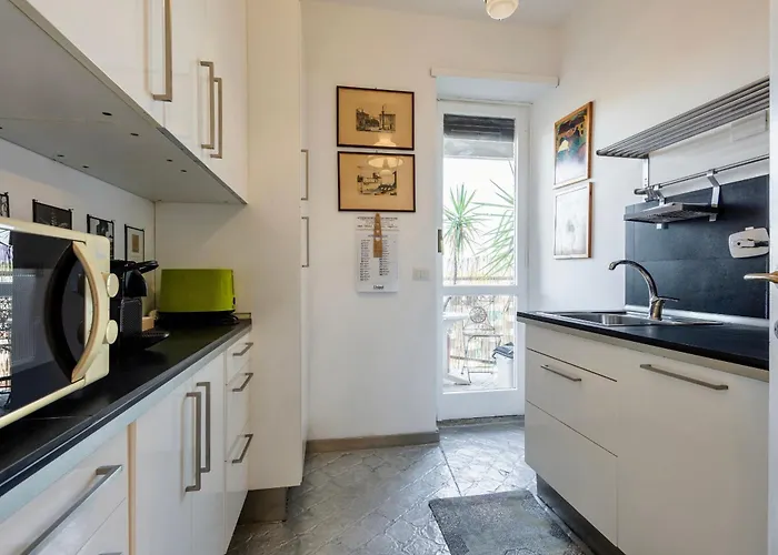 Edda Lovely Penthouse In Trastevere With View Apartmán *