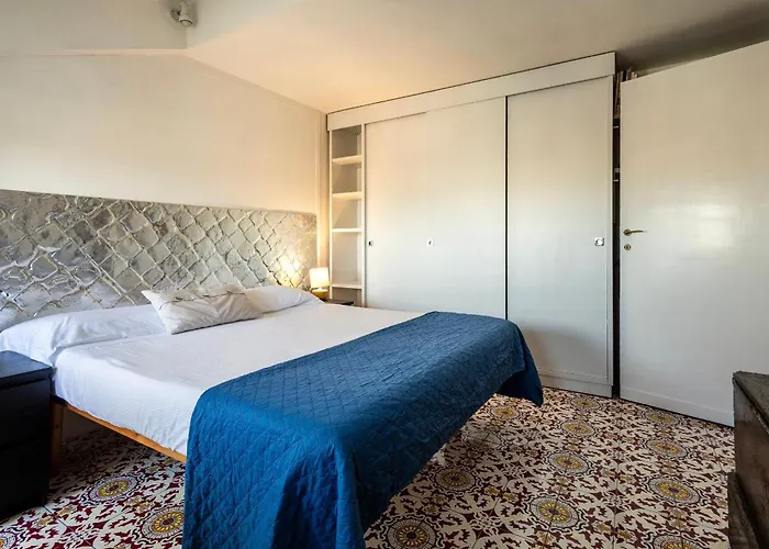 Edda Lovely Penthouse In Trastevere With View Řím