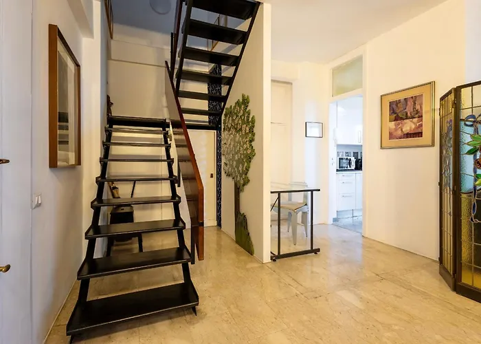 Edda Lovely Penthouse In Trastevere With View Řím