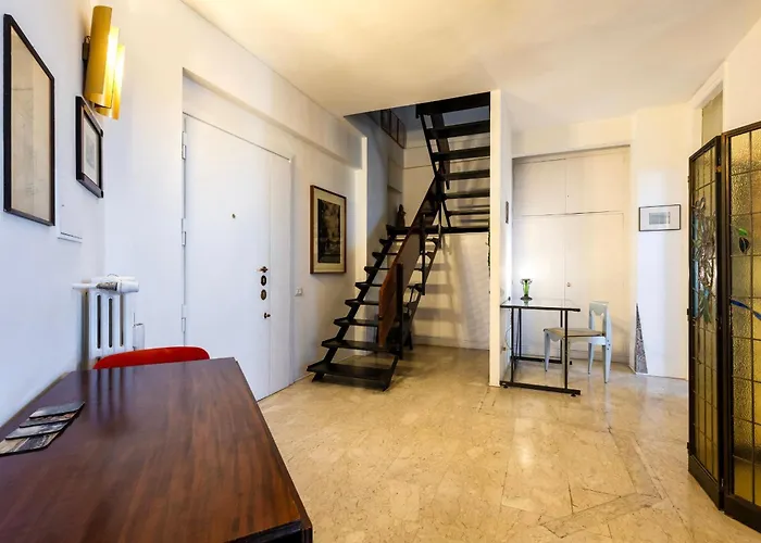 Edda Lovely Penthouse In Trastevere With View * Řím
